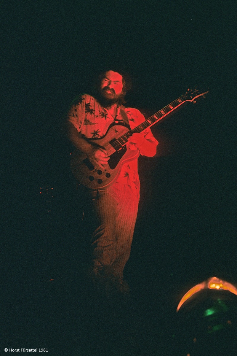 Manfred Manns Earth Band, Steve Waller (Vocals, Guitar) 1981. Foto: Horst Fürsattel
