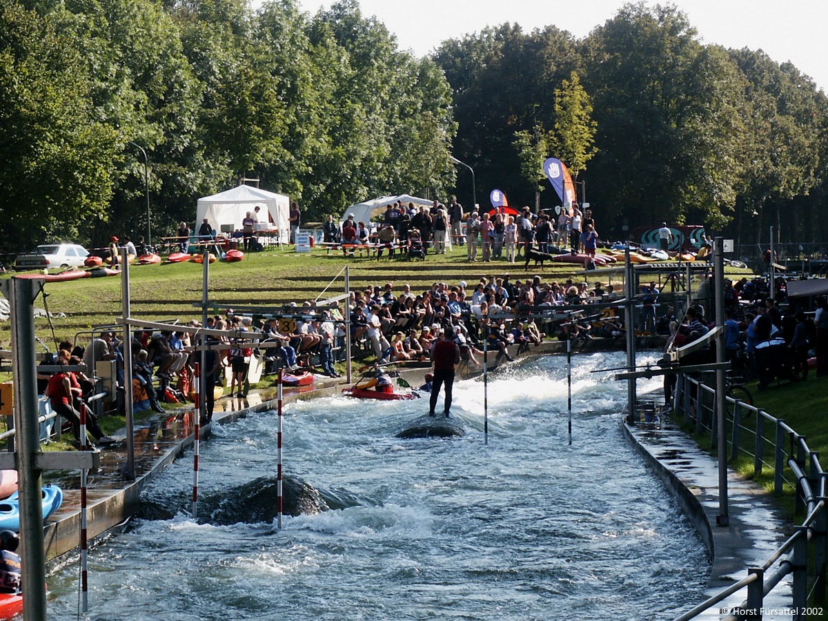 Eiskanal-Rodeo 2002, Augsburg; mit Topolino-Rennen