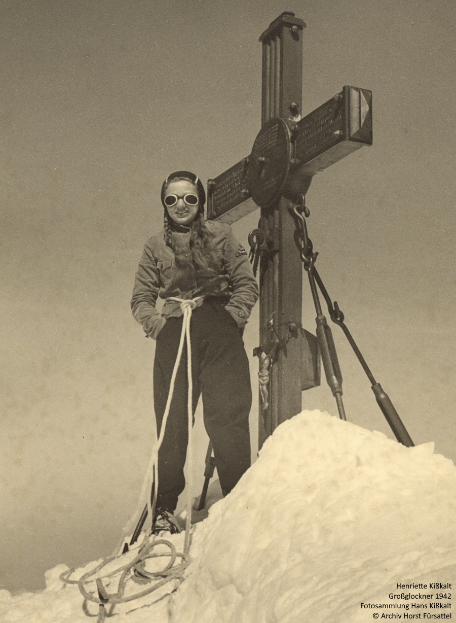 Historisches Foto vom Großglockner 1942 mit Henriette Fürsattel